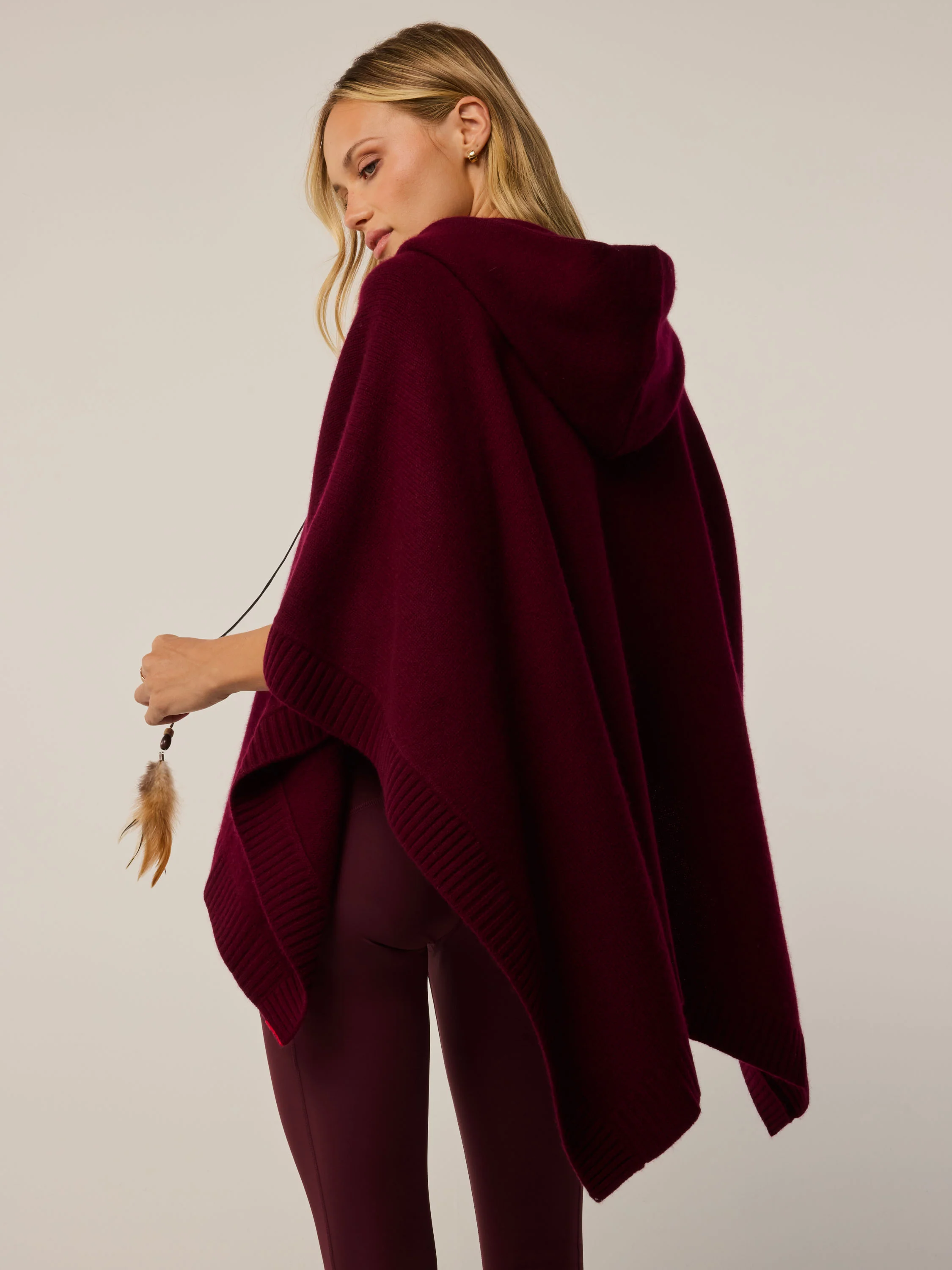Elu Hooded Poncho - Image 2