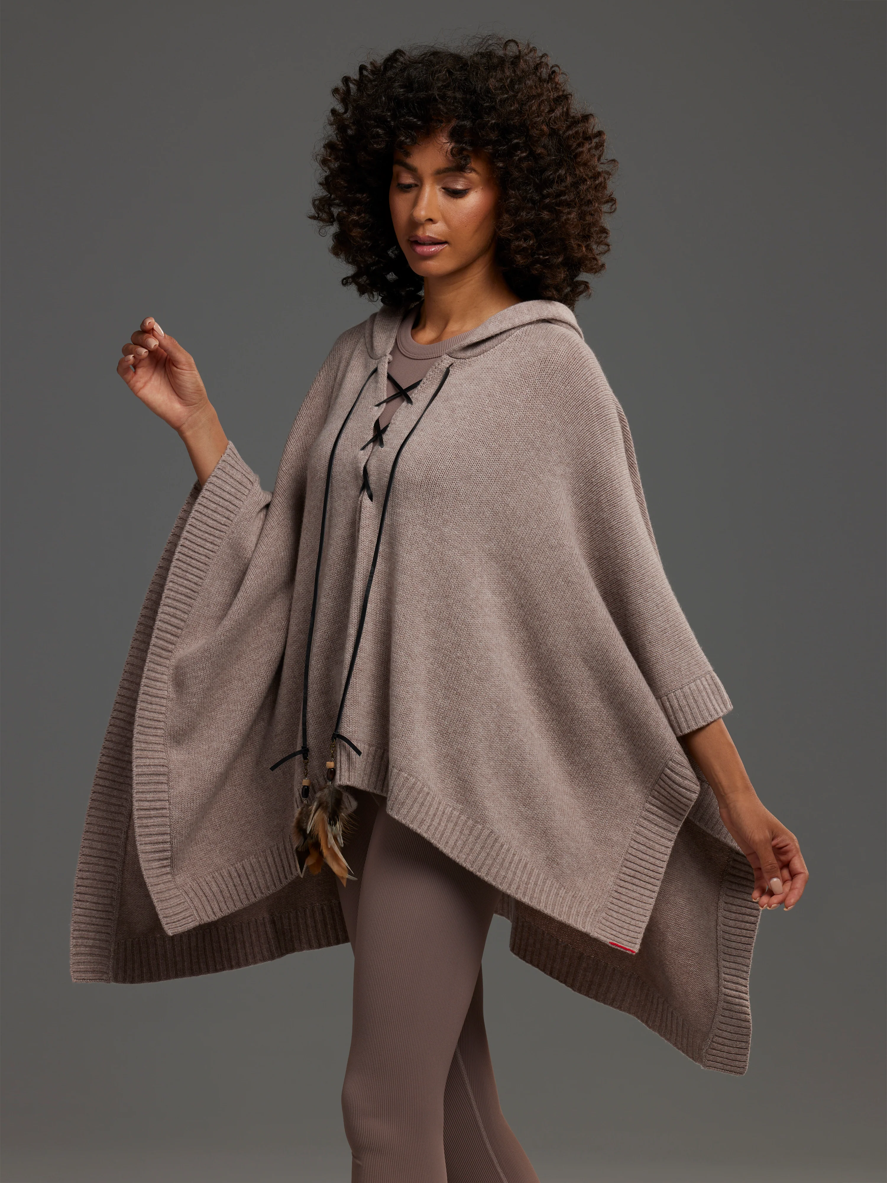 Elu Hooded Poncho - Image 2