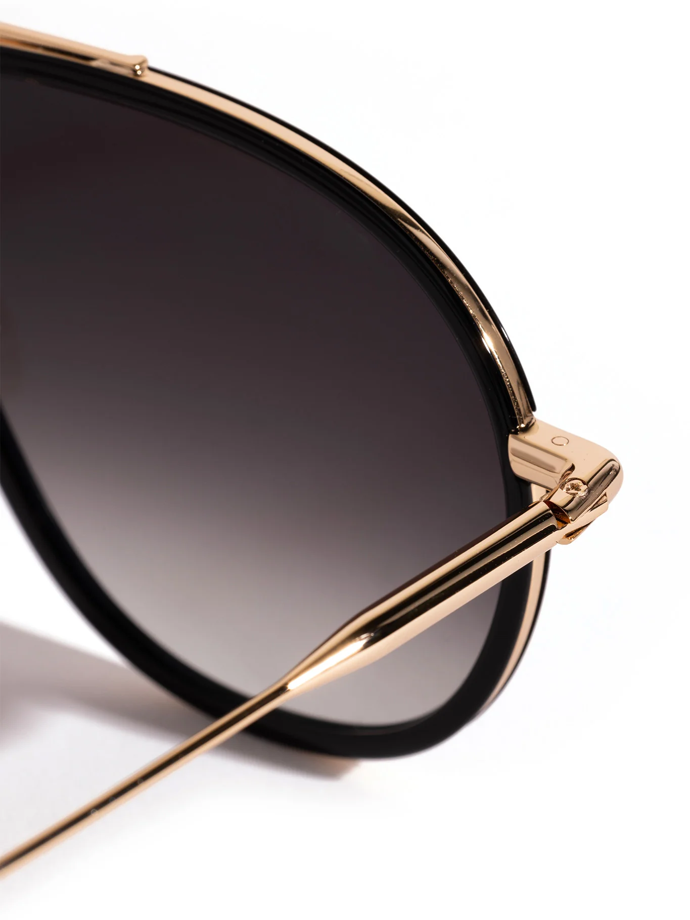 GREYSON X KREWE Felix Sunglasses - Image 10