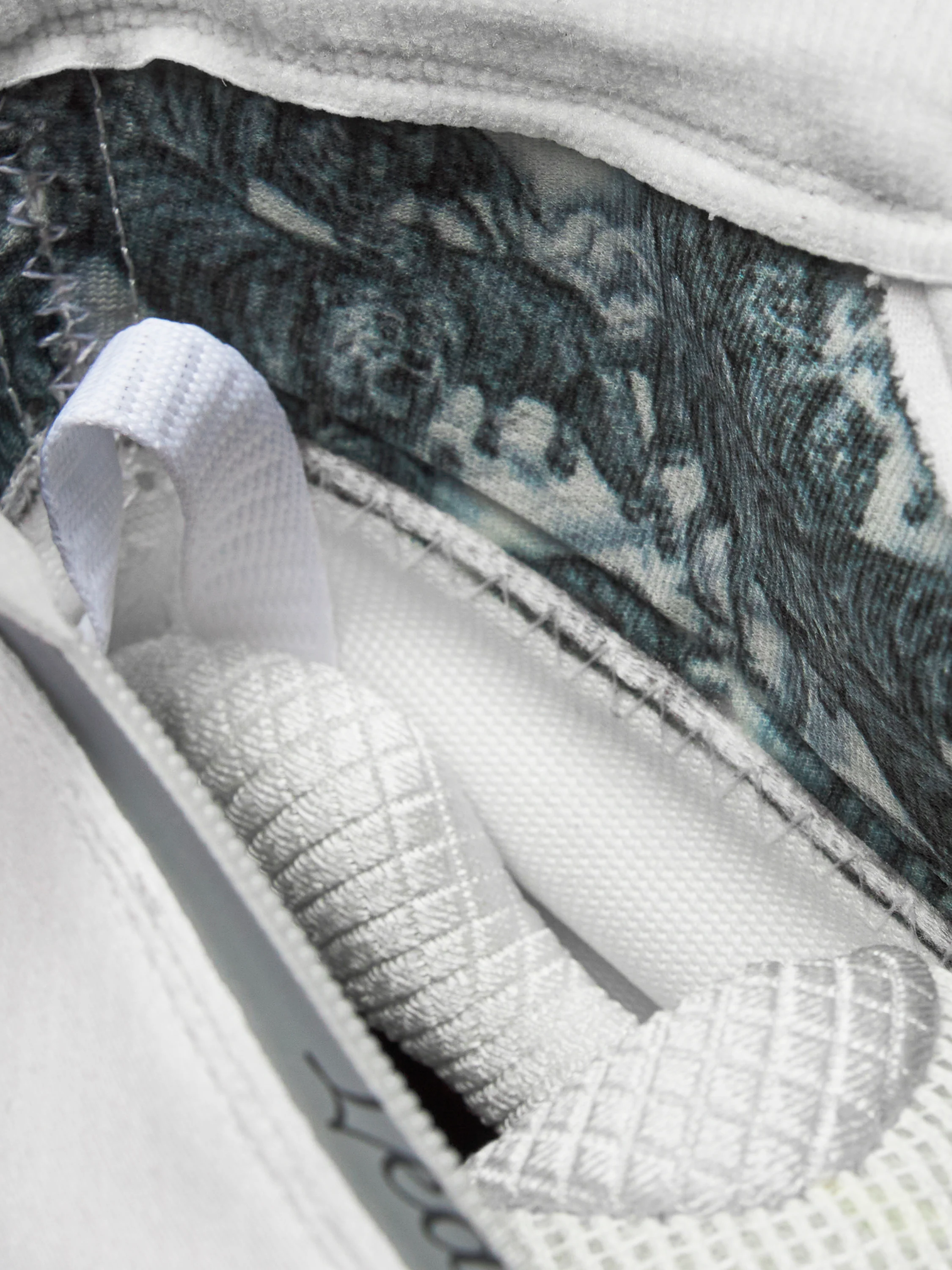 Greyson x Merrell Men’s Agility Peak 5 Zero Shoe - Image 10