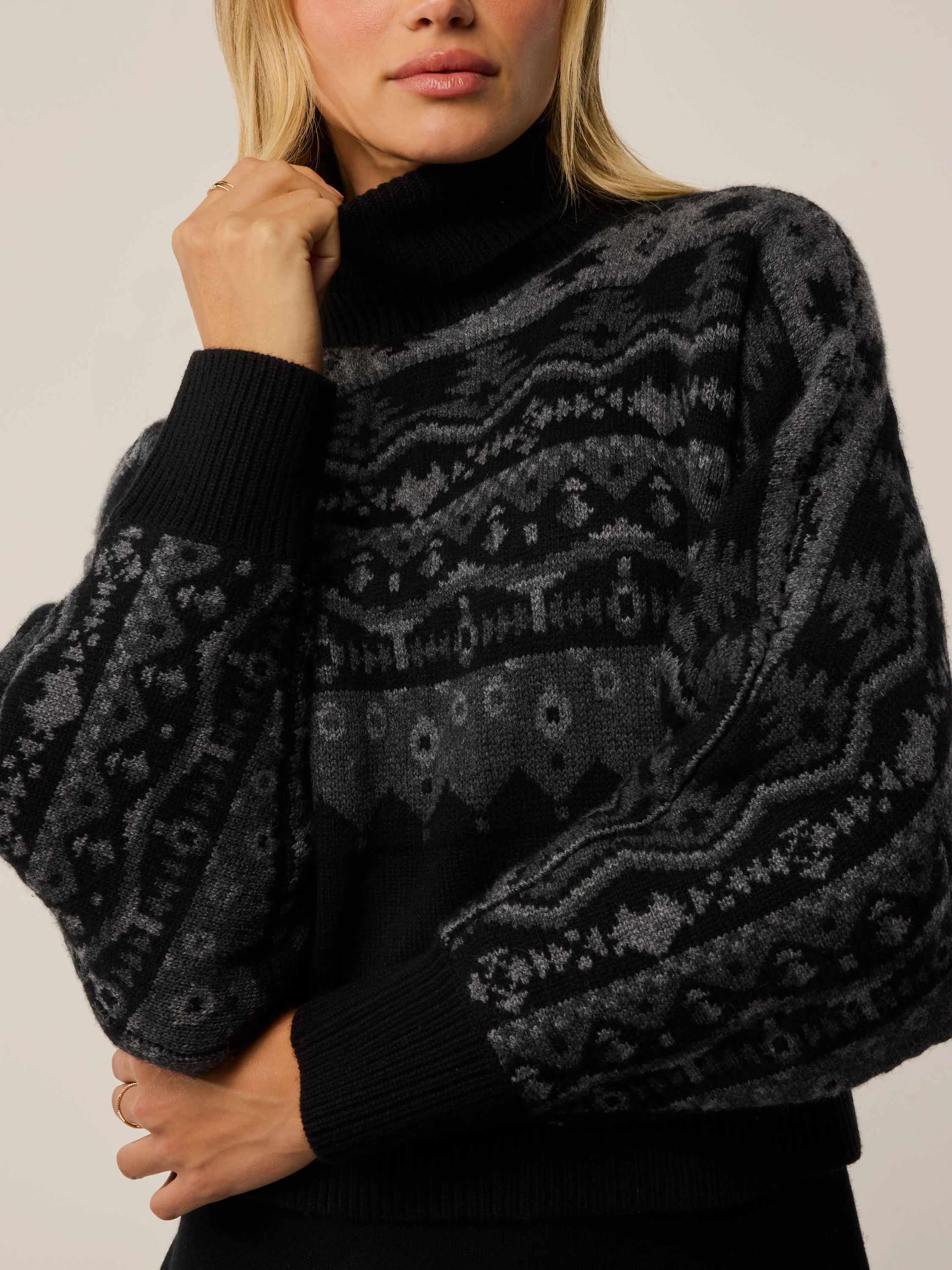 Koko Jacquard Crop Sweater - Image 3