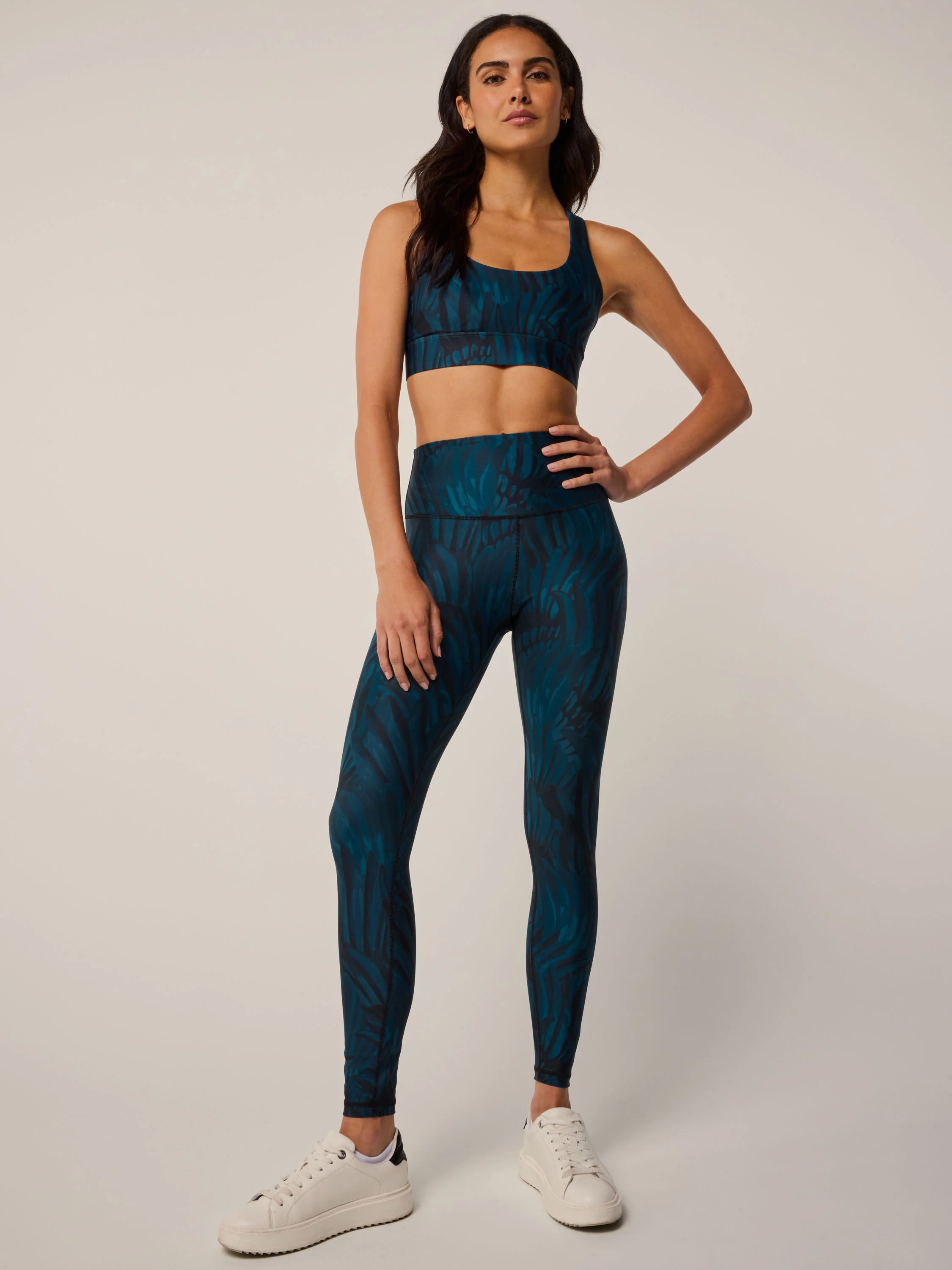 Luna Camo Feather Legging - Image 4