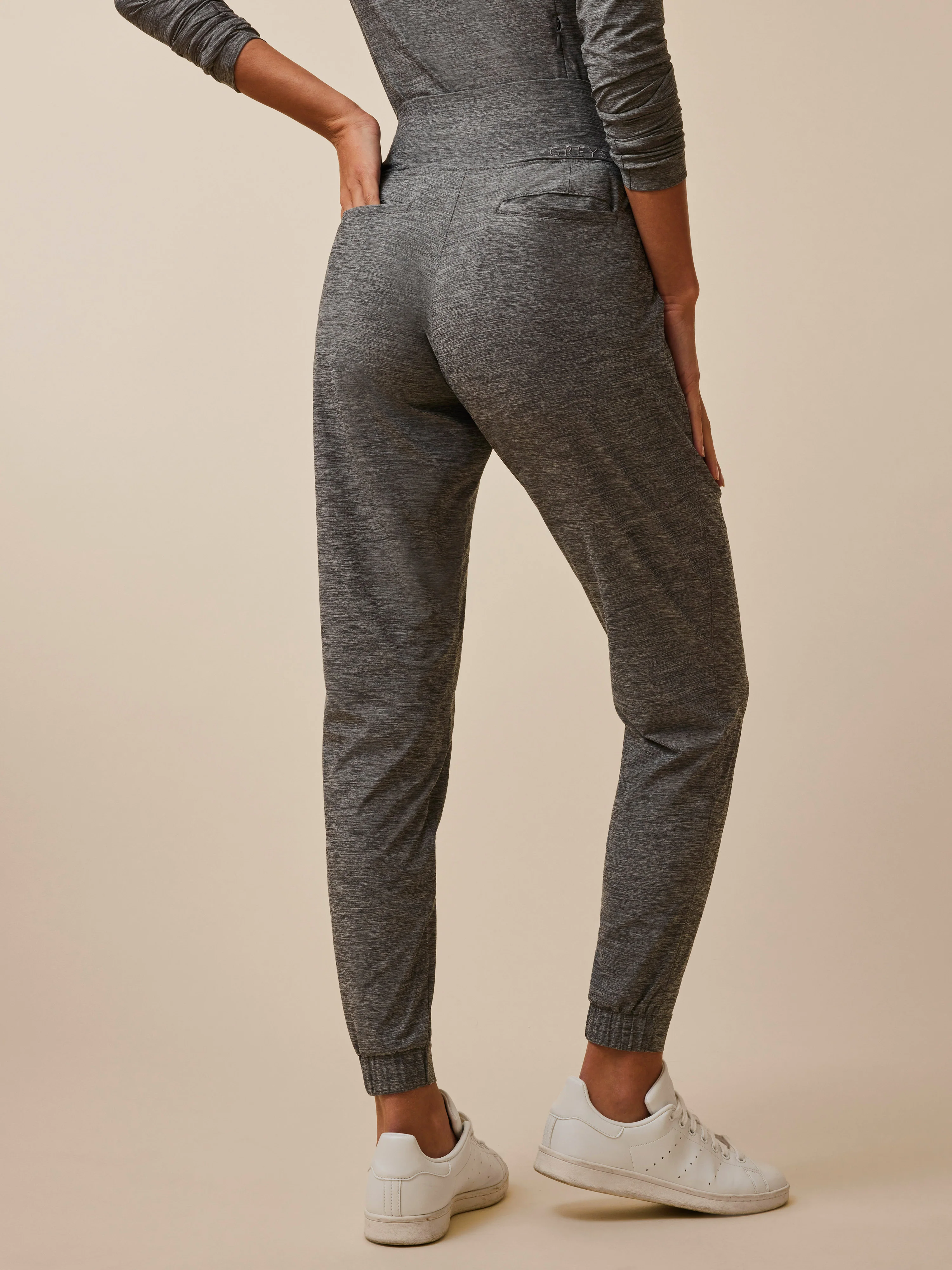Renew Jogger - Image 2