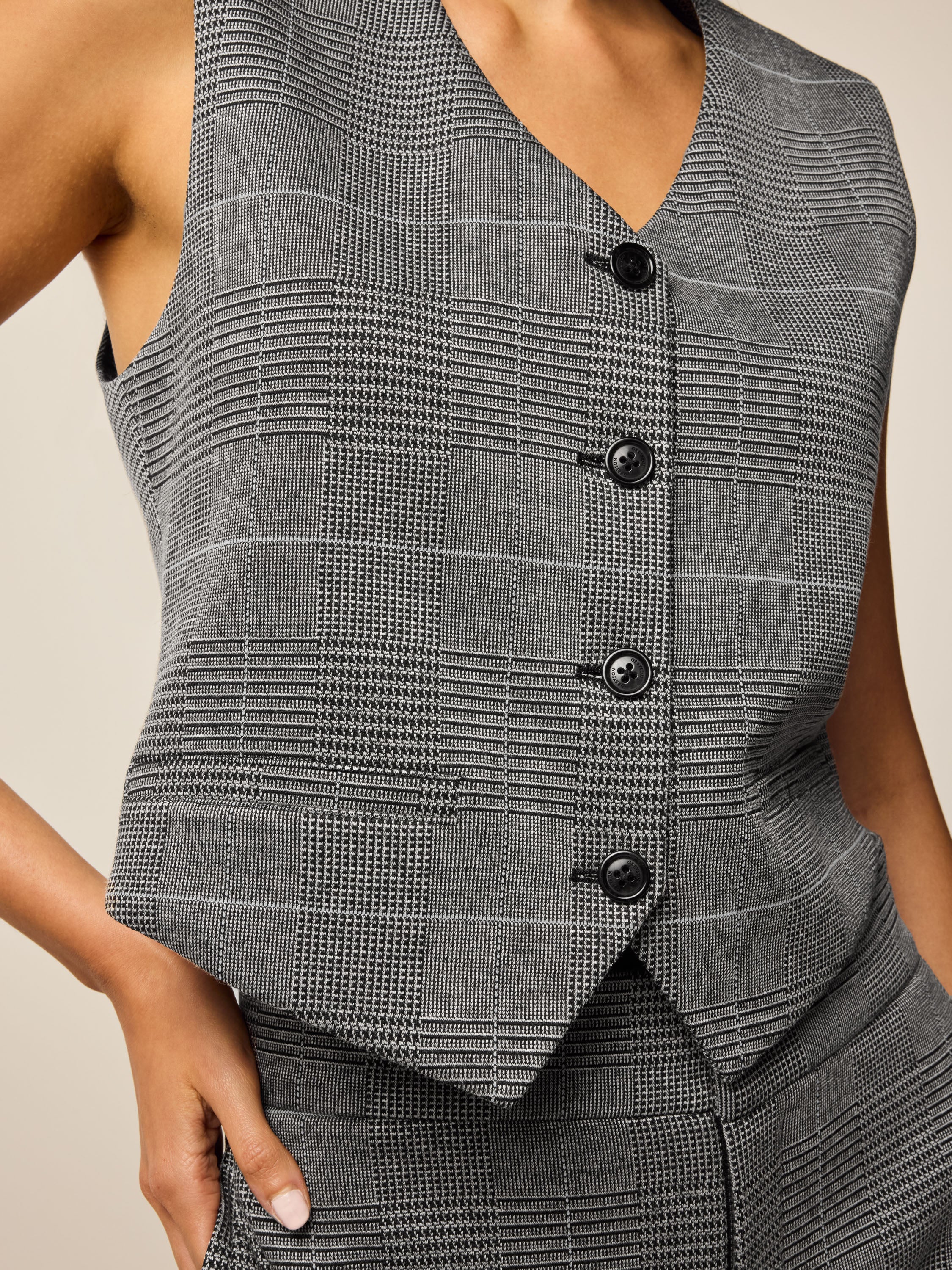 Glen Plaid Vest - Image 4